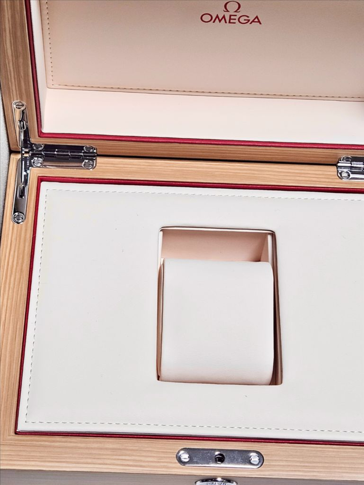 오메가 시계 원목 케이스 + 보증서카드지갑 이미지