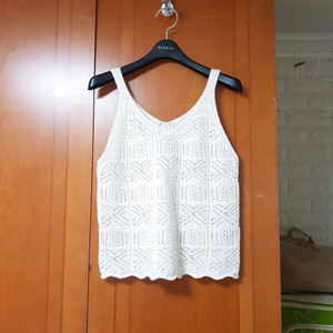 에잇세컨즈 레이어드 크로셰 니트 뷔스티에 조끼 베스트 아이보리 90 M사이즈 이미지