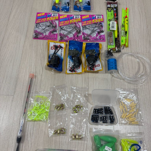 낚시 용품 일괄 세트 (찌, 채비, 봉돌 등) 이미지