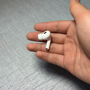 에어팟 프로2세대 오른쪽 유닛 c타입 이미지
