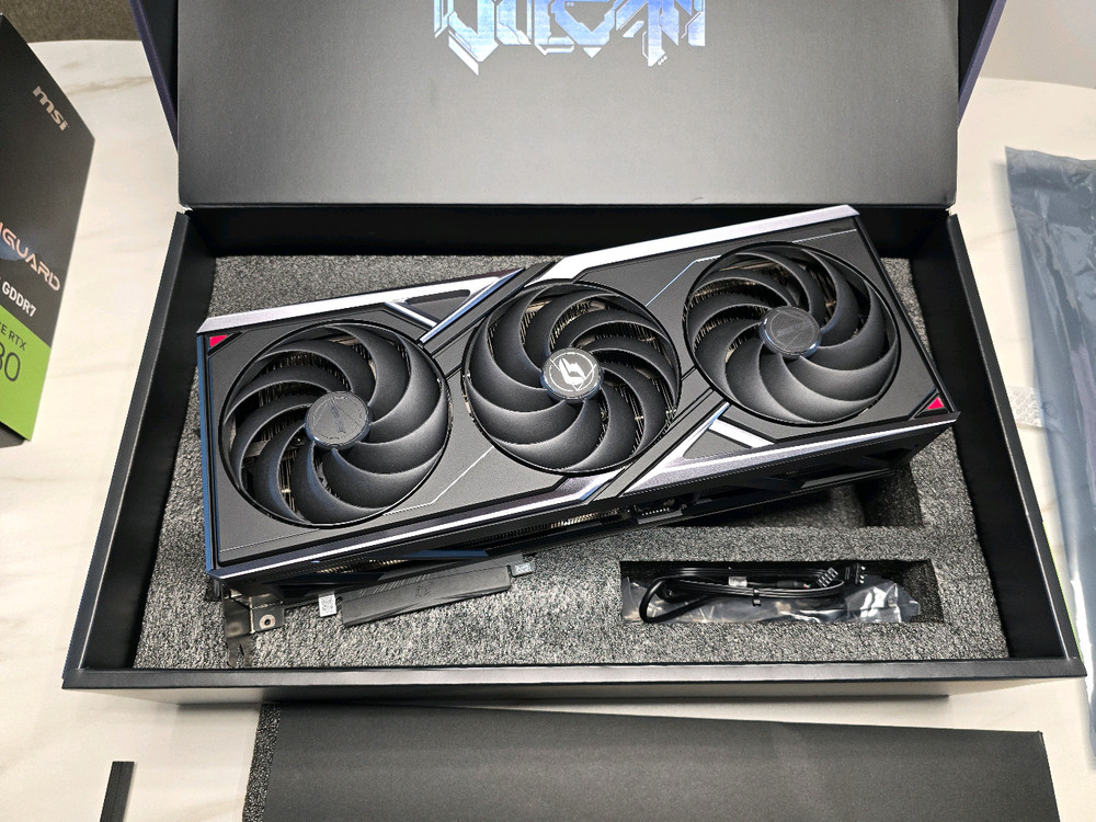 컬러풀 5080 불칸 이미지