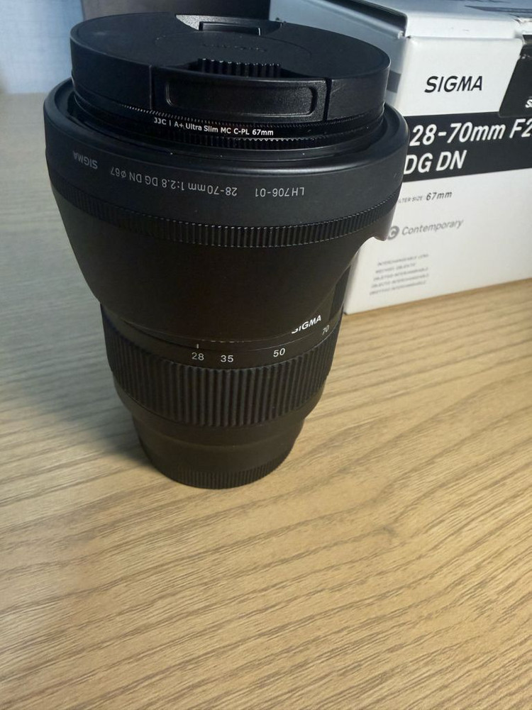 시그마 28-70mm F2.8 DG DN 소니 씨계륵 시계륵 렌즈 이미지