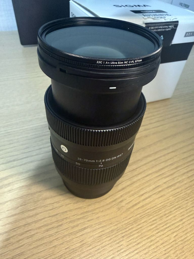 시그마 28-70mm F2.8 DG DN 소니 씨계륵 시계륵 렌즈 이미지