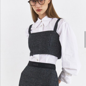 하시에 뷔스티에 탑 이미지