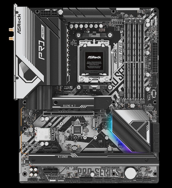 9600X X670E 32GB +RTX5080 5070ti 이미지