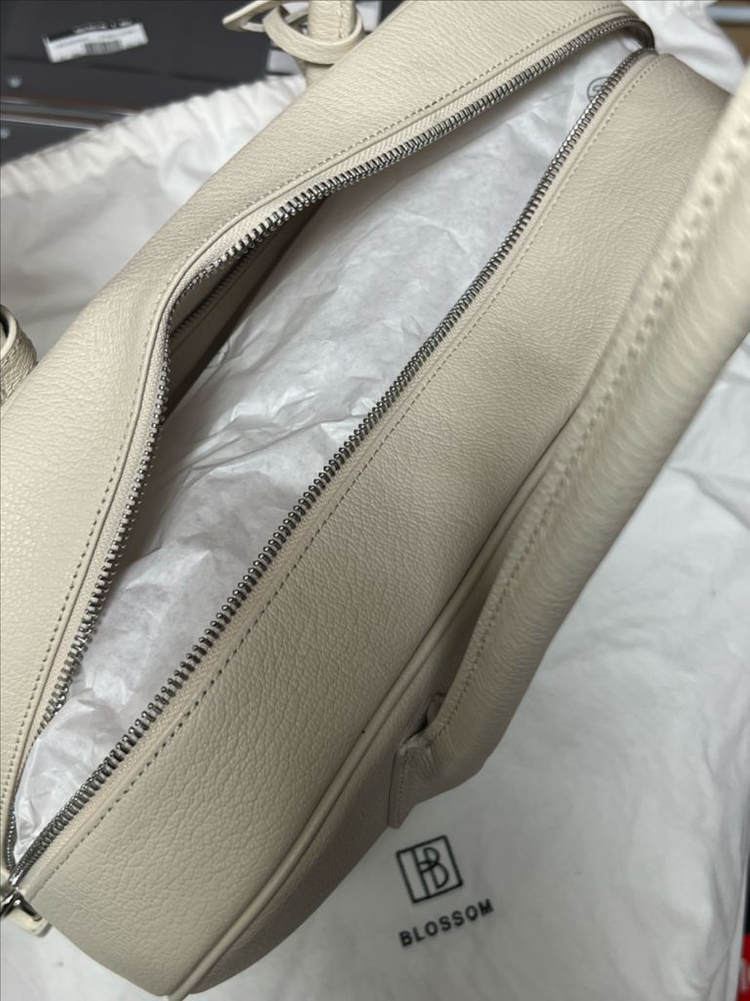 블러썸에이치컴퍼니 가방 새상품 이미지