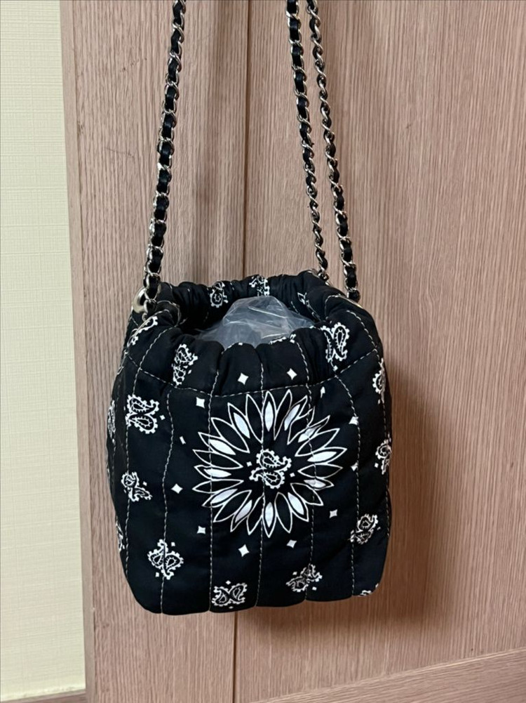 보니유 버킷백 이미지