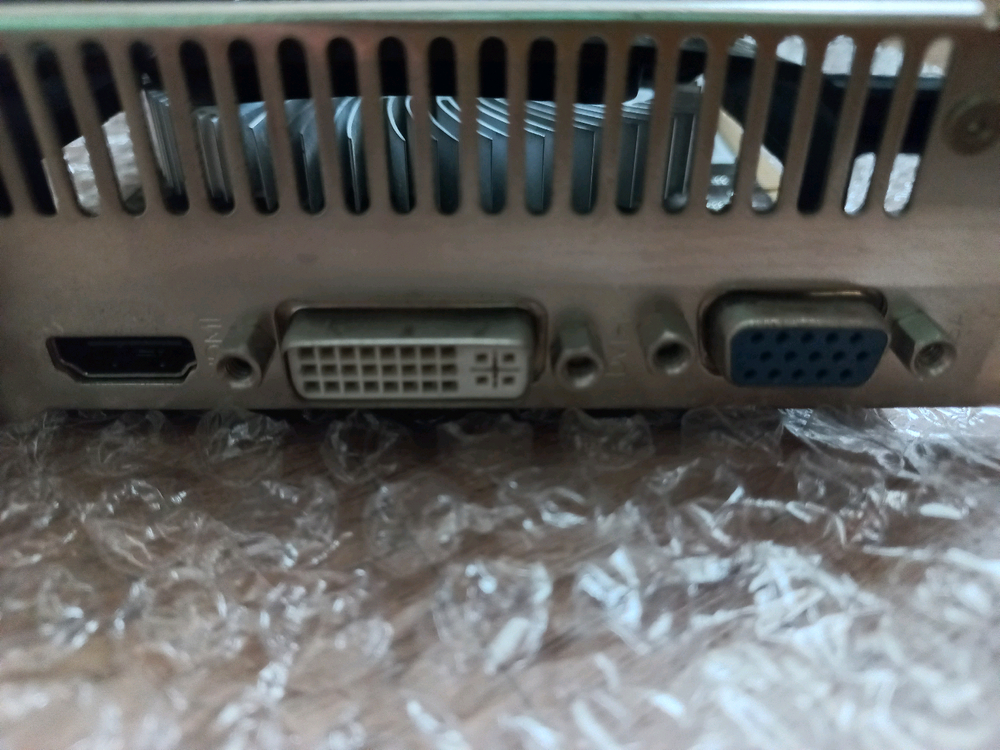 [GPU] emTek 이엠텍 GTX560 1GB 그래픽 카드 판매합니다. 이미지