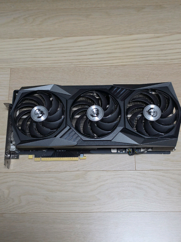 MSI RTX 3070Ti 게이밍 트리오 그래픽카드 이미지