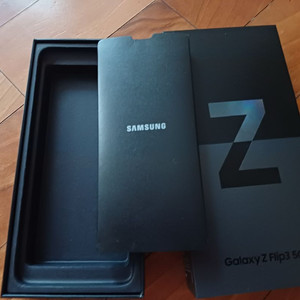 갤럭시박스 갤럭시 Z플립3 Z플립6 빈박스 이미지