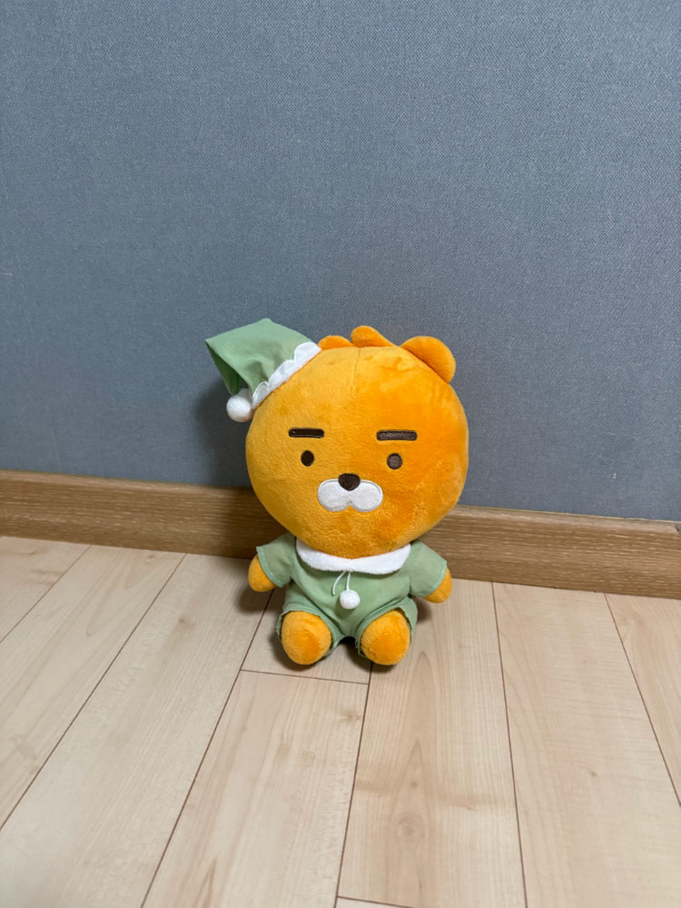 메가레쿠쟈 인형 팝니다. 2번 째 사진은 덤 입니다. 이미지