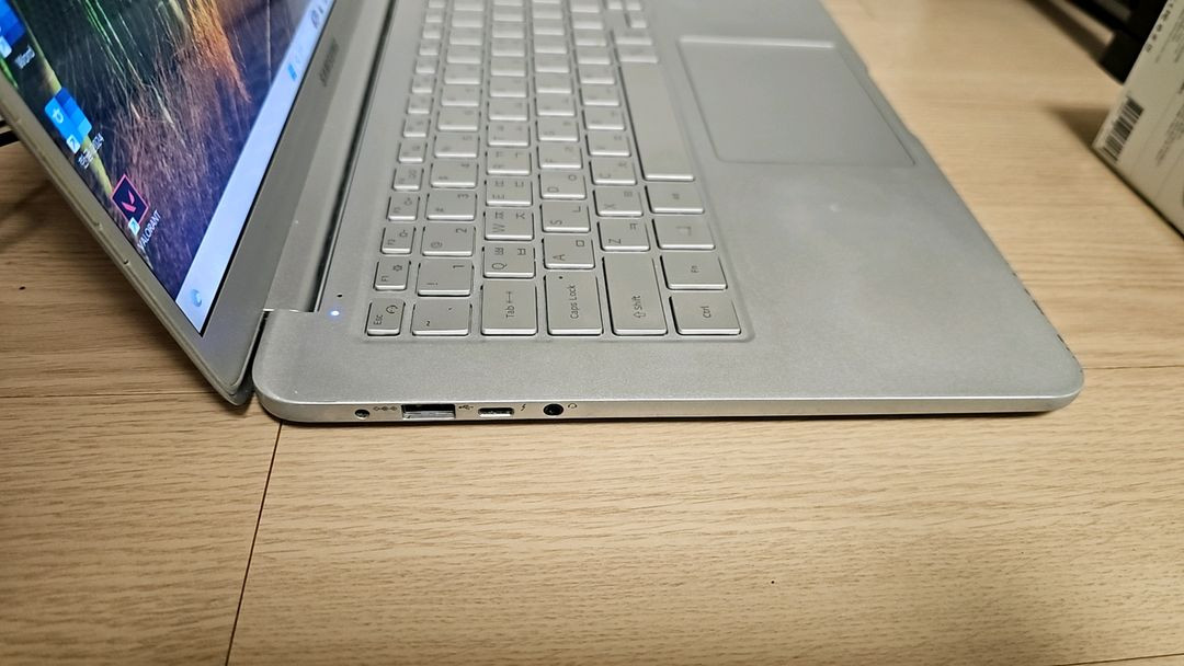 초경량980g 삼성 노트북 15인치 i5 롤 발로란트 이미지