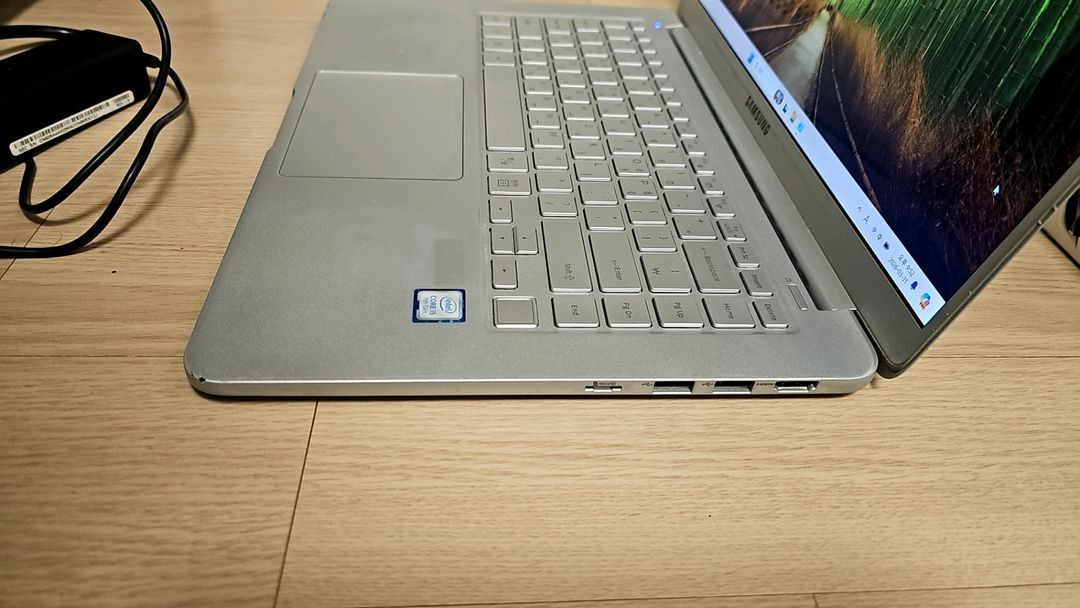 초경량980g 삼성 노트북 15인치 i5 롤 발로란트 이미지