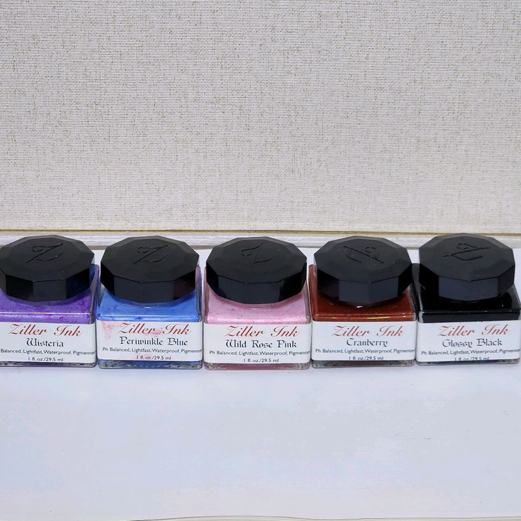 질러 잉크 - 영문 캘리그라피 잉크 이미지