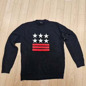 지방시 성조기 스타 맨투맨 M 이미지