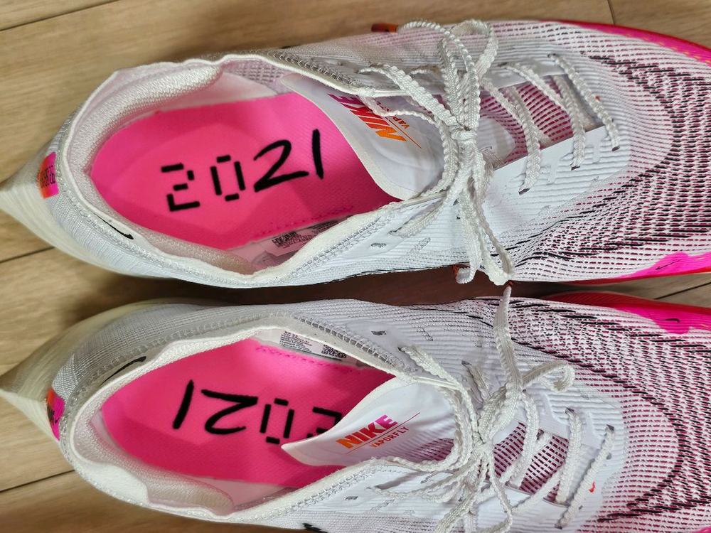 Nike ZoomX Vaporfly Next% 2 White DJ5457-100 나이키 줌x 베이퍼플라이 2 넥스트 이미지
