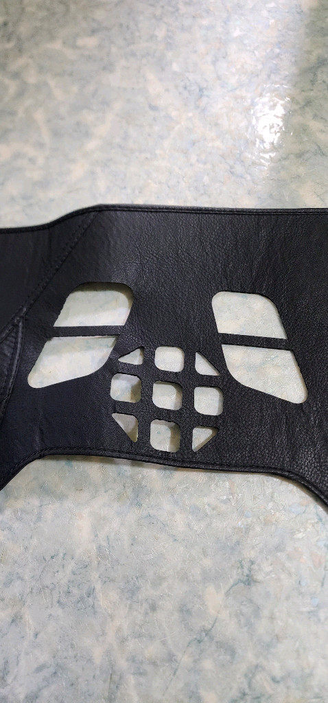 BMW G30 5시리즈 대쉬보드커버 DUB 레더에디션 이미지