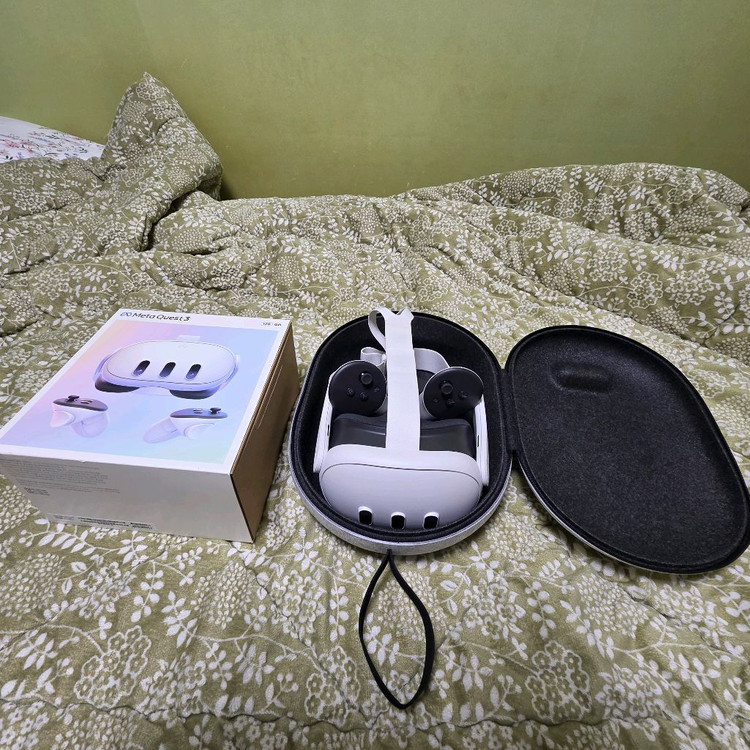 오큘러스퀘스트3 VR 128GB 이미지