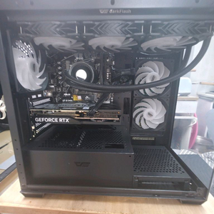 라이젠 7500f 4060ti 게이밍 PC 본체 이미지