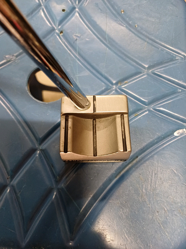 던롭 클리브랜드 스마트STUBBY퍼터.34인치 이미지