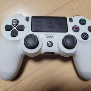 ps4 듀얼쇼크4 컨트롤러 이미지
