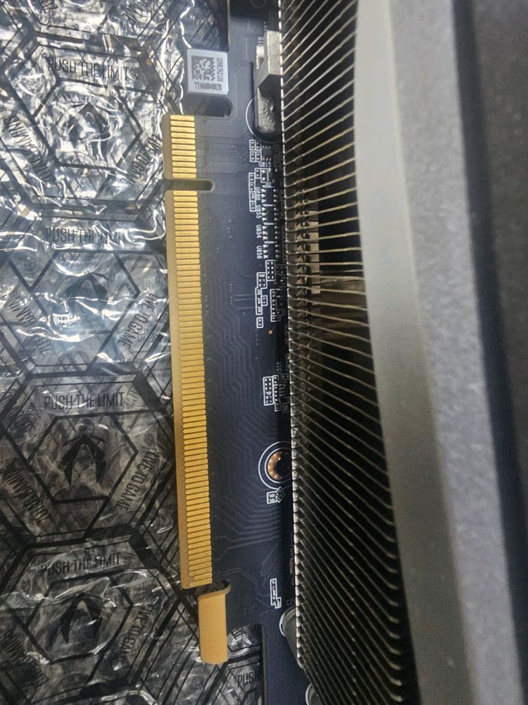 zotac rtx 4080 amp extreme airo 이미지