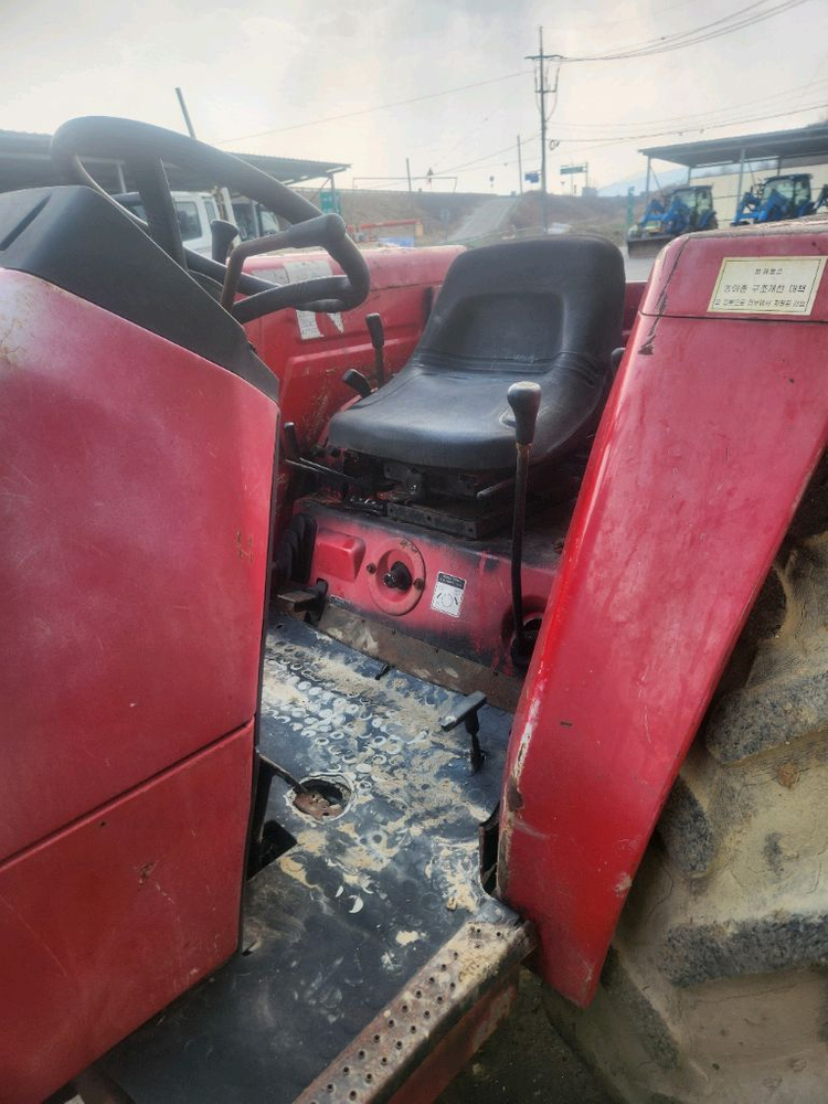 ls lt55 트랙터 판매합니다 이미지