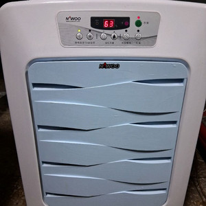 나우이엘 산업용 업소용 공업용 제습기 80리터 결로방지예방 물잘빨립니다빨래잘말립니다 이미지