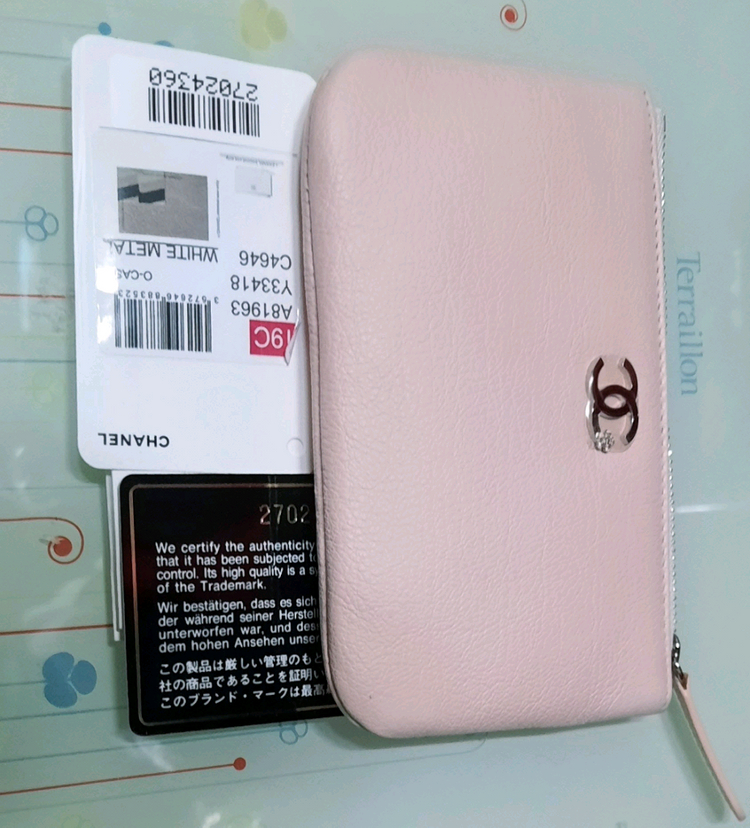 샤넬 미니파우치 골드메탈 정품 이미지