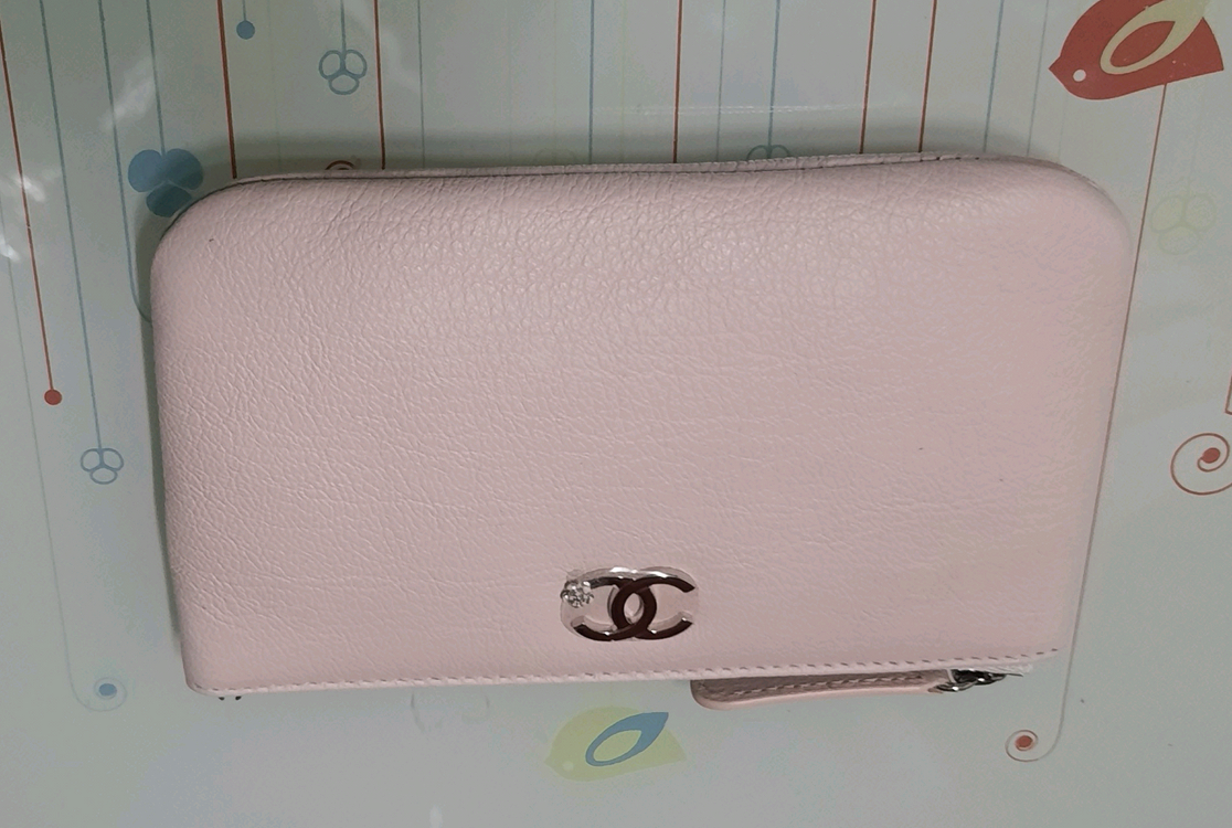 샤넬 미니파우치 골드메탈 정품 이미지