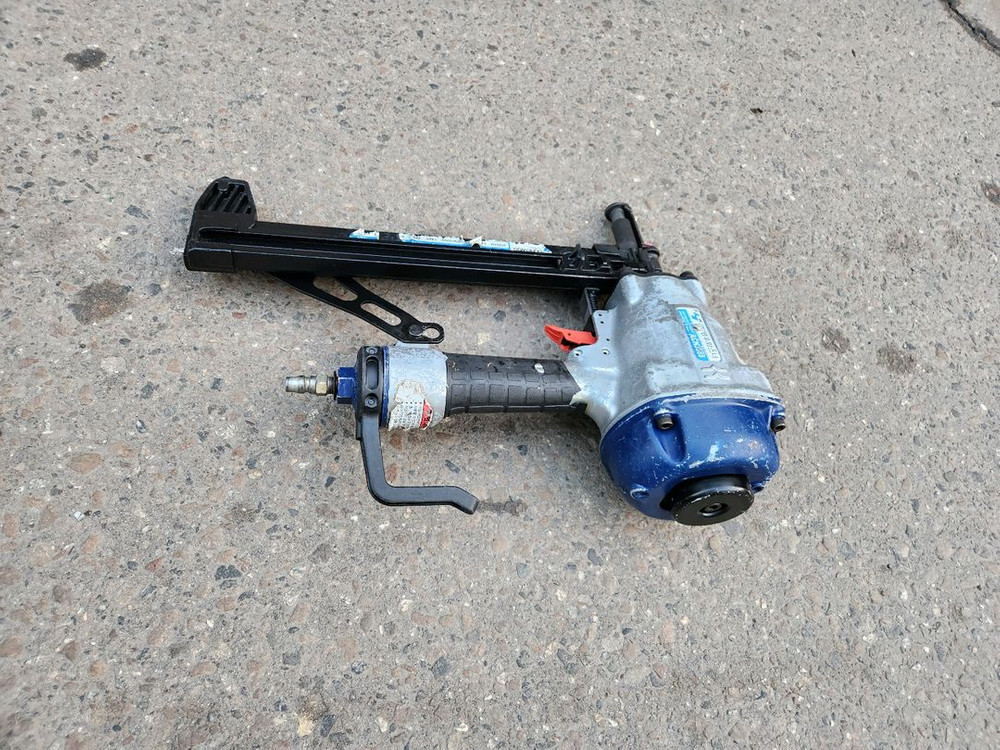 영우화스너 에어 타정기 ACN 3038 이미지