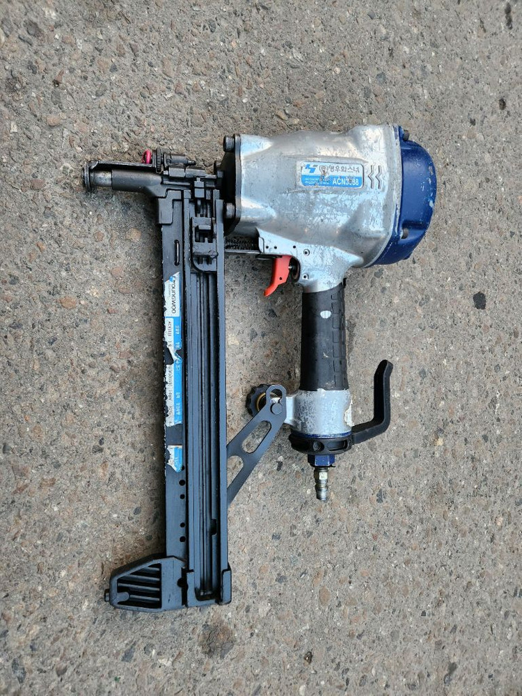 영우화스너 에어 타정기 ACN 3038 이미지