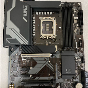기가바이트 z790 ud d5 메인보드 처분 (택포함) 이미지