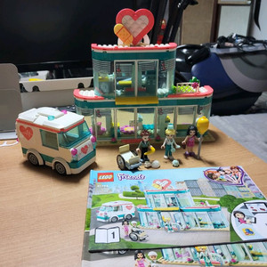 레고41394프렌즈 하트레이크 시티병원 이미지