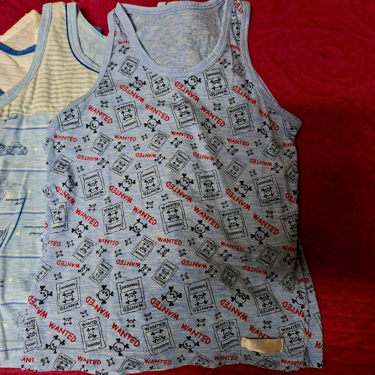 유아 런닝 (70호 4장+75호 1장) 일괄판매 이미지