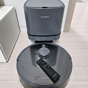 쿠쿠 로봇청소기 이미지