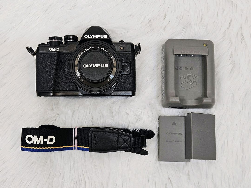 [민트] 올림푸스 OM-D E-M10 Mark II 미러리스 카메라 판매 이미지