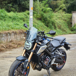 혼다 CB650R 이미지