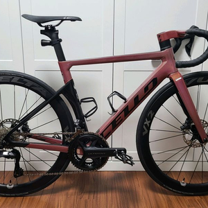 풀카본)가성비갑 첼로 엘리엇 E8 울테Di2 신품급 싸게 판매 용품도드림 이미지