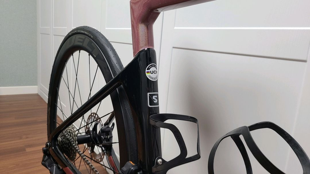 풀카본)가성비갑 첼로 엘리엇 E8 울테Di2 신품급 싸게 판매 용품도드림 이미지