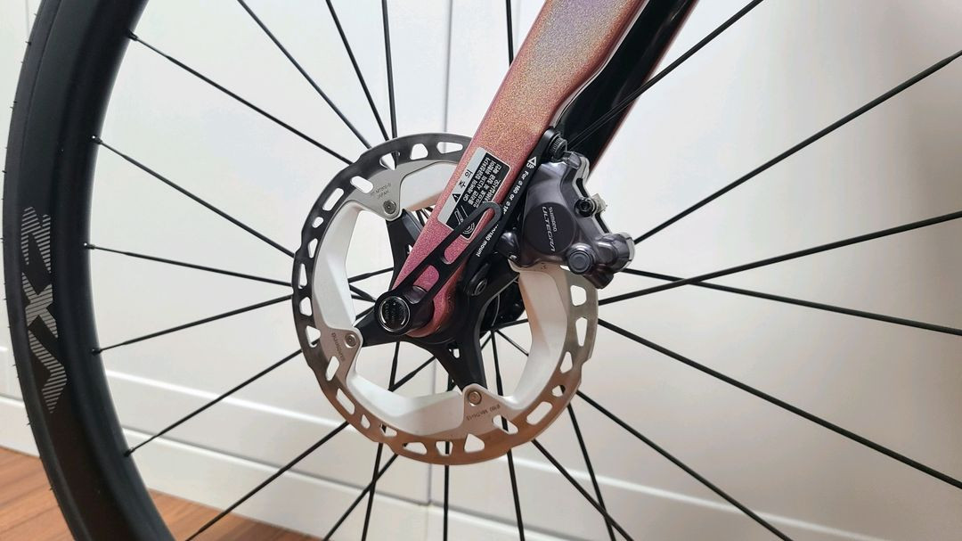 풀카본)가성비갑 첼로 엘리엇 E8 울테Di2 신품급 싸게 판매 용품도드림 이미지