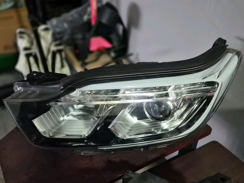 렉스턴스포츠 칸 라이트 이미지