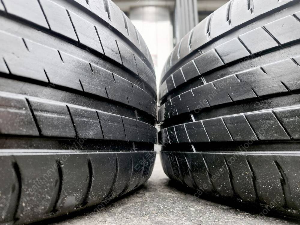 #산타페,쏘렌토,카니발,아이오닉5,EV6,펠리세이드 등 19인치 휠타이어세트 팝니다.235 55 19 이미지