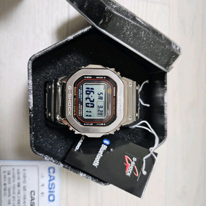 카시오 지샥 시계 GMW-B5000 팝니다. 이미지