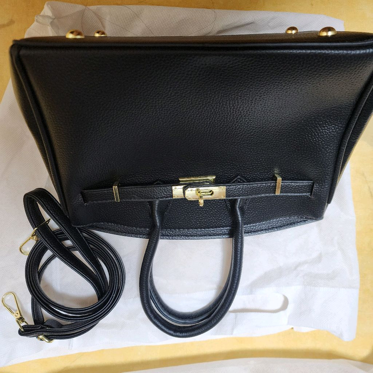 미우.구.버킷.프.니키 이미지