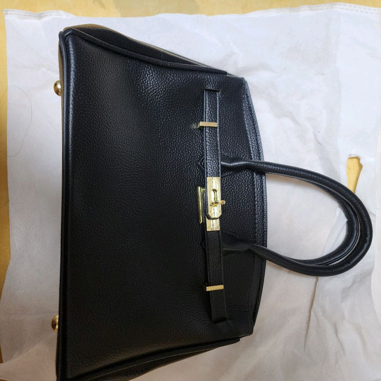 미우.구.버킷.프.니키 이미지