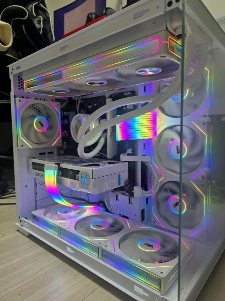 라이젠5 9600X RTX5060TI 본체 싸게팝니다 이미지