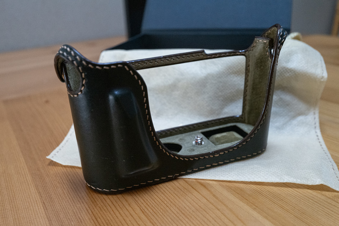 일마레(ilmare) 가죽 케이스 - 라이카 Q2용 이미지