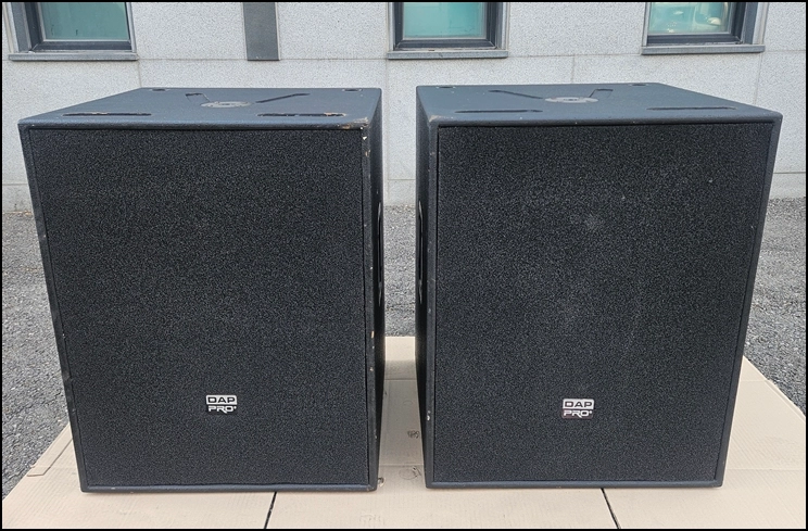 DAP PRO X-18B 중고 18인치 패시브 서브우퍼 이미지