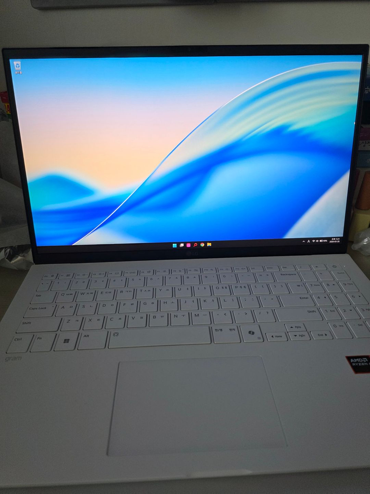 미사용 새제품 고사양 15인치 LG 그램 노트북 풀박스 구성(배송일 3월 36일, 윈도우11, MS 프로그램 설치) 이미지